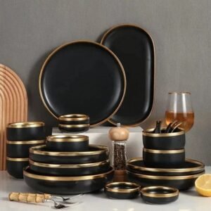 Set of dishes